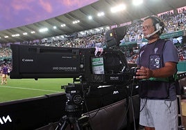 LaLiga vende por un 9% más sus derechos televisivos del ciclo 2027-2032 a Movistar y DAZN