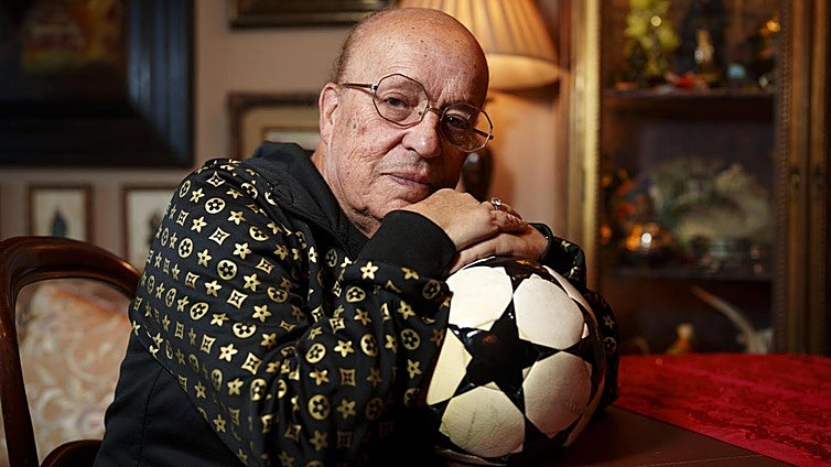 Rappel:  «El Madrid va a jugar este año una final contra un equipo de mar; y sale la carta azul: la va a ganar»