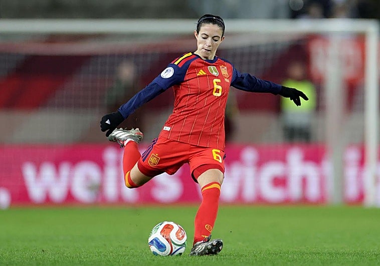 Bonmatí fractures fibula, misses final