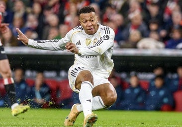 Mbappé machaca al Athletic y evita que Xabi toque fondo en San Mamés
