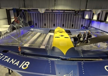 El Gitana 18 en su base en Lorient