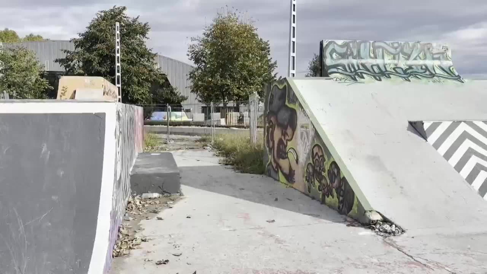 El nuevo &#039;skatepark&#039; de Torrelavega traslada a varias generaciones a un nuevo &quot;hogar&quot;