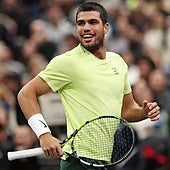 Carlos Alcaraz, durante la exhibición contra Frances Tiafoe en Nueva Jersey