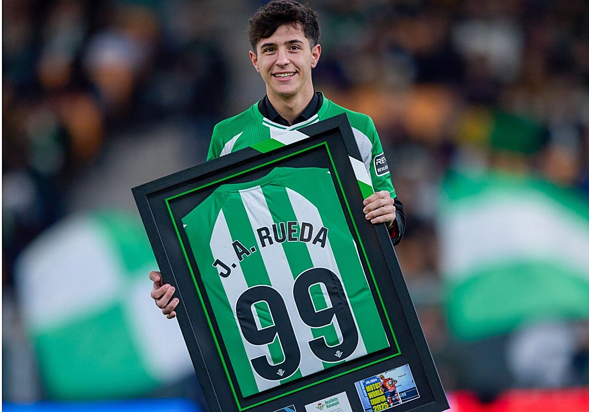 Reconocimiento del Betis a José Antonio Rueda