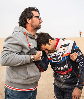 Imagen secundaria 2 - Una escalofriante caída deja a Arnau Lledó sin Dakar