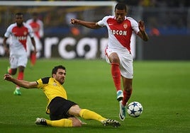 Mbappé, en 2017, jugando con el Mónaco ante el Dortmund