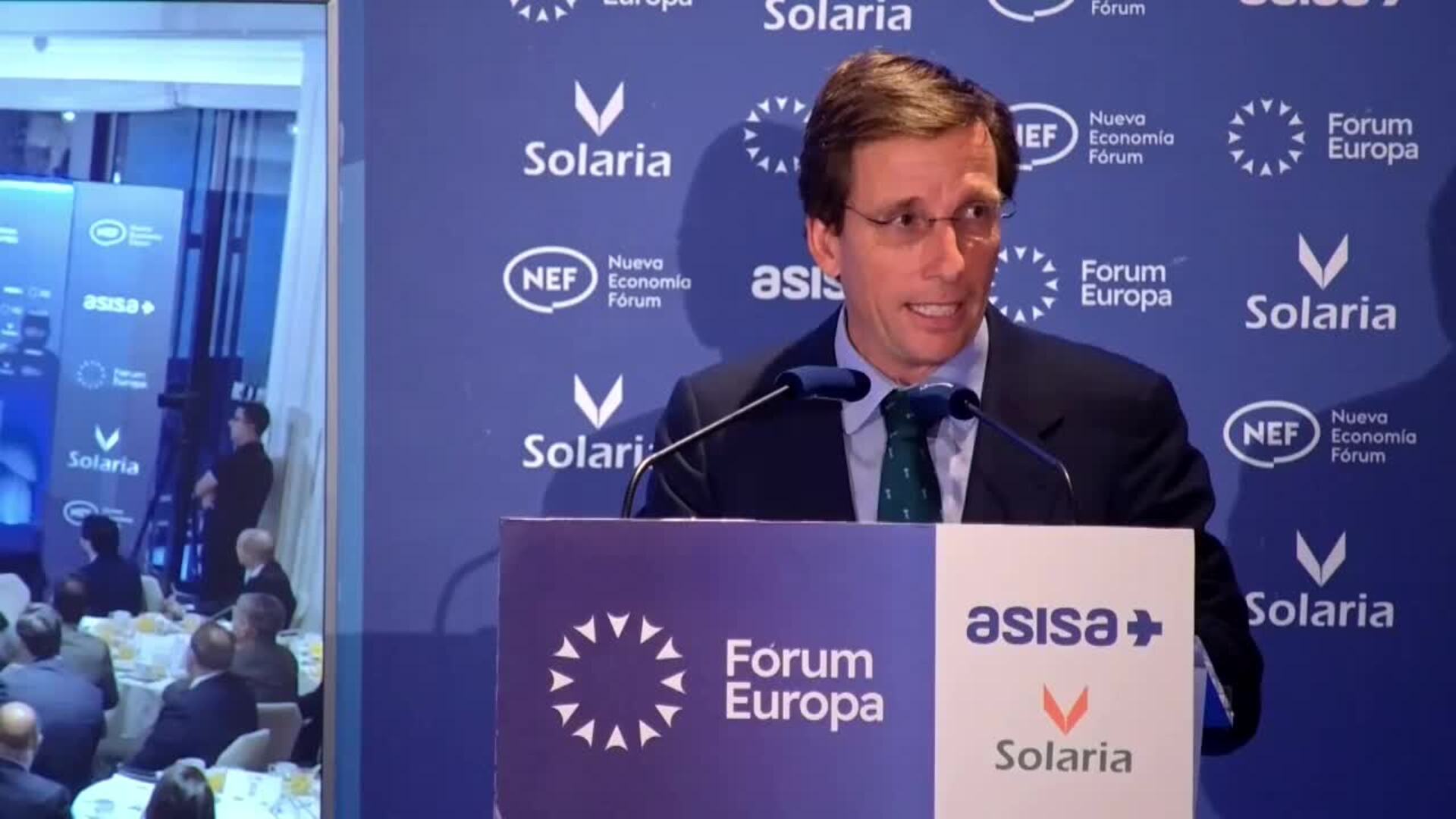 Almeida acusa al delegado del Gobierno de no reprimir los disturbios en la Vuelta