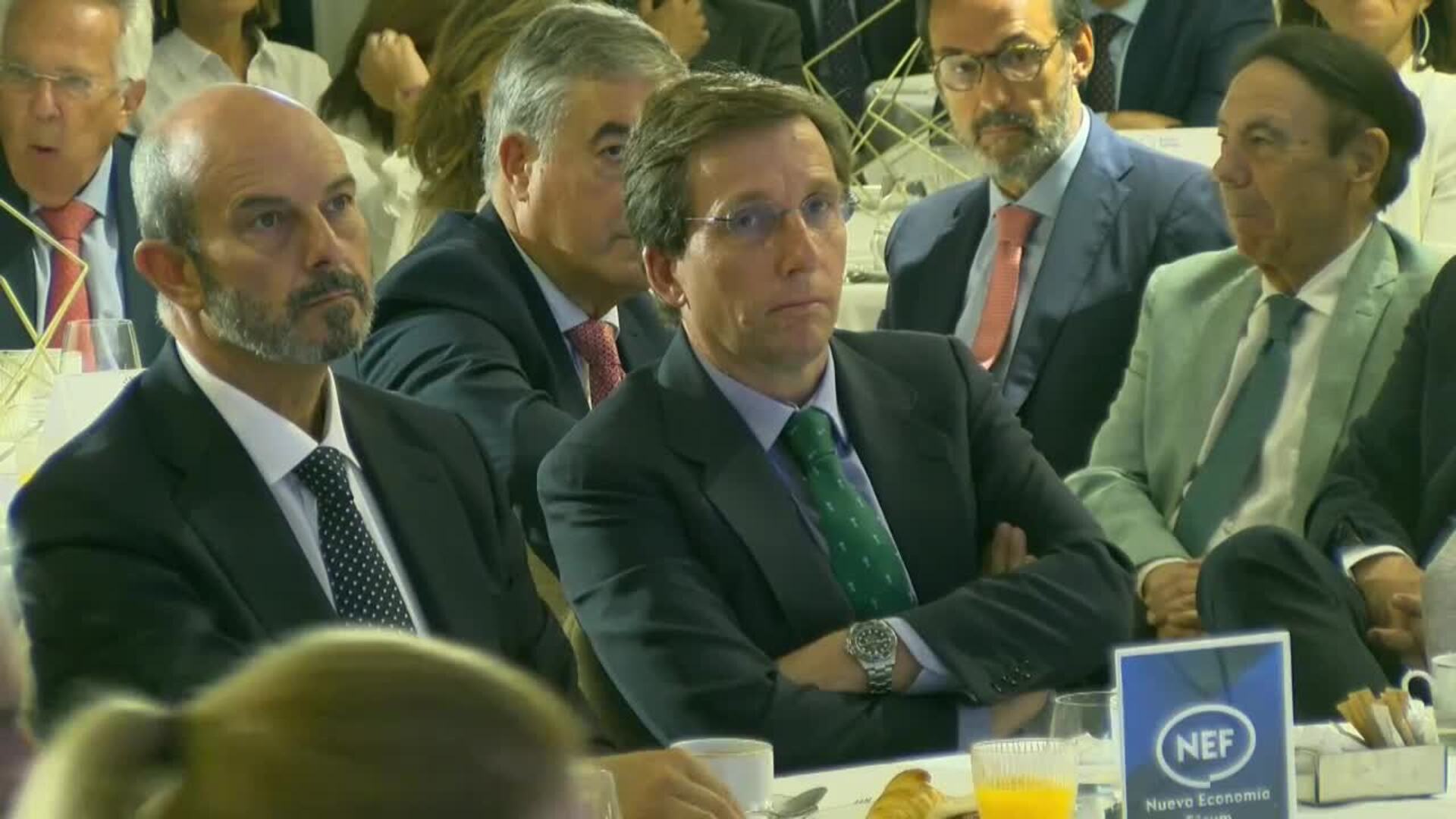 Feijóo acusa a Sánchez de &quot;alentar&quot; los disturbios de la vuelta para tapar la corrupción