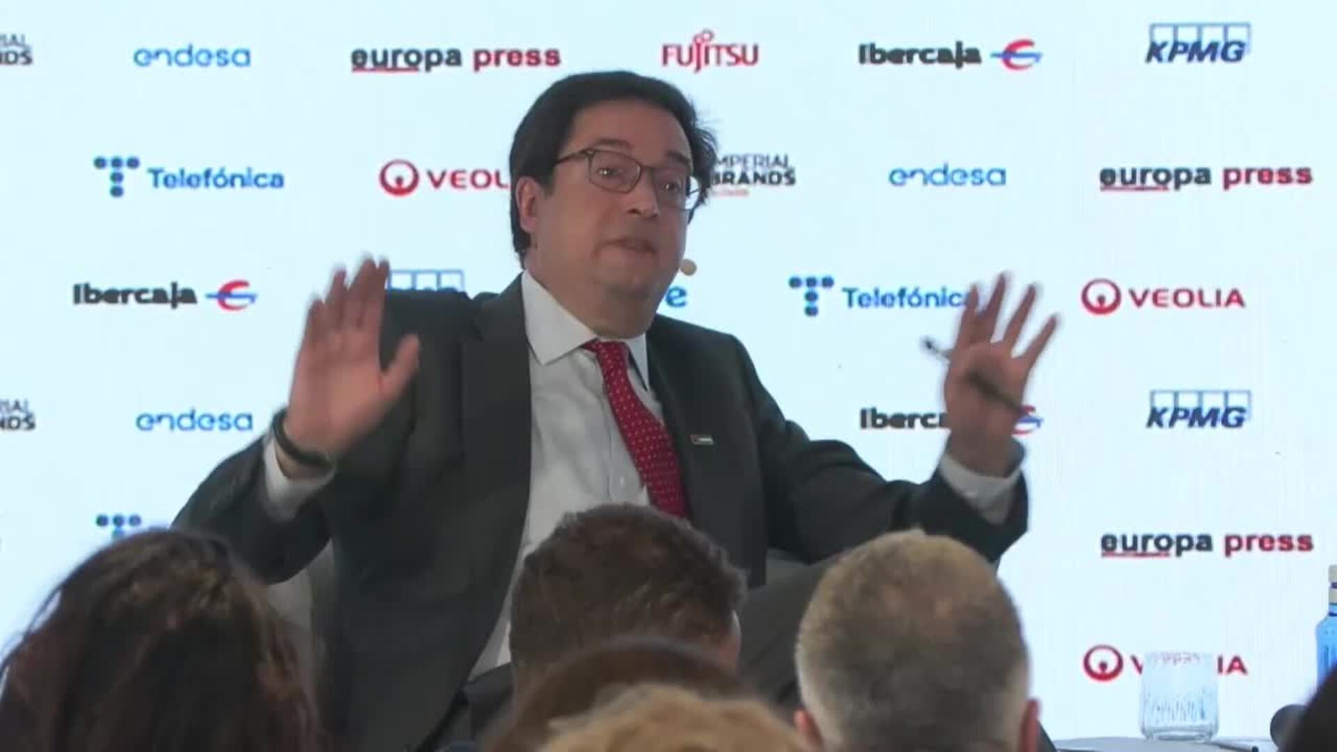 Óscar López, sobre la quita de deuda: A los madrileños les sale caro el sectarismo de Ayuso