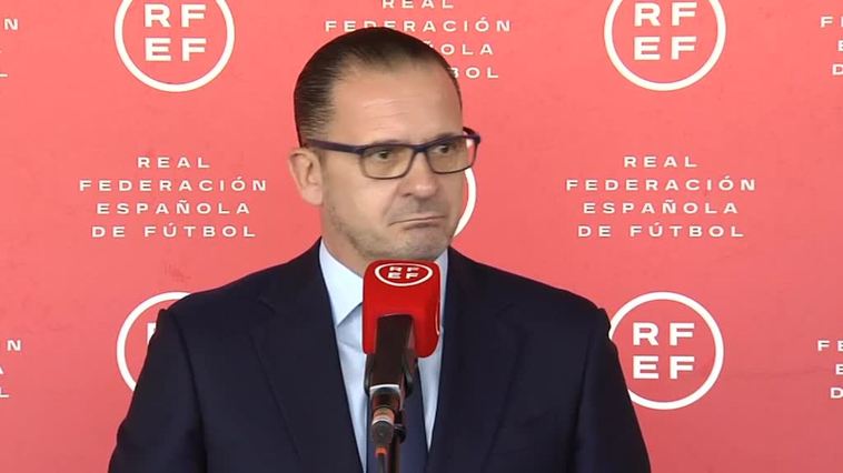 Mijatovic cree que el Real Madrid está "en transición" y que el verano de 2024 deberá "salir fuerte al mercado"