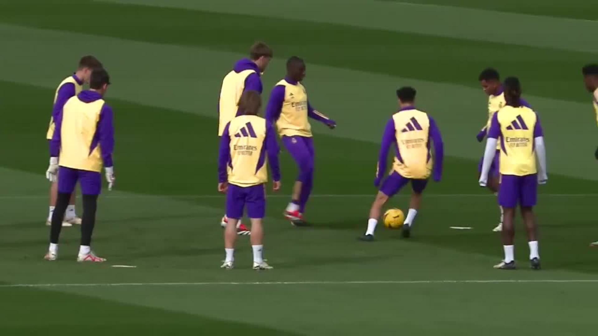 Courtois se suma al trabajo de porteros