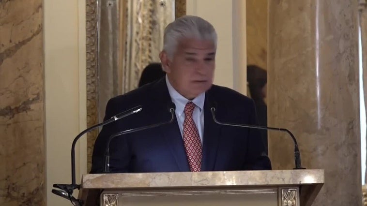 Presidente de Panamá abandera a la delegación para los Juegos Olímpicos de París 2024
