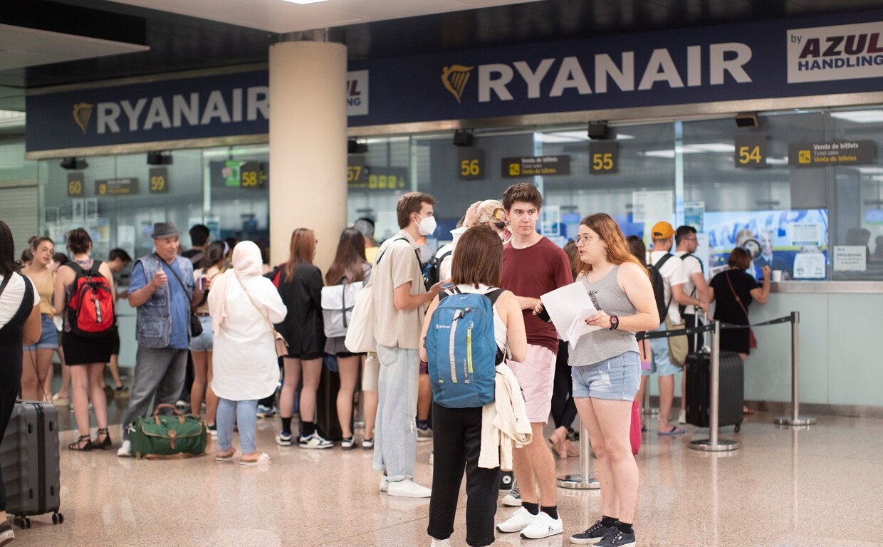 Ryanair strike leaves 15 cancellations and 234 delayed flights