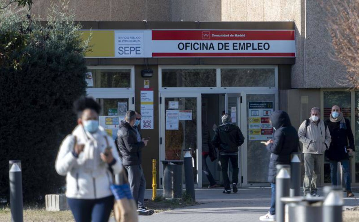 Spain leads the OECD unemployment rate with an unemployment rate of 13.1%