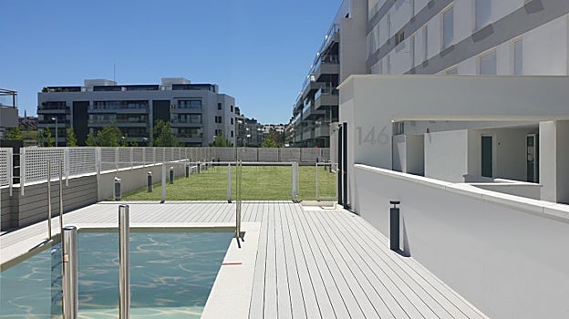 Arroyo Fresno Passivhaus, un proyecto de DMDV Arquitectos, es el primer edificio residencial colectivo en obtener la certificación Passivhaus Plus