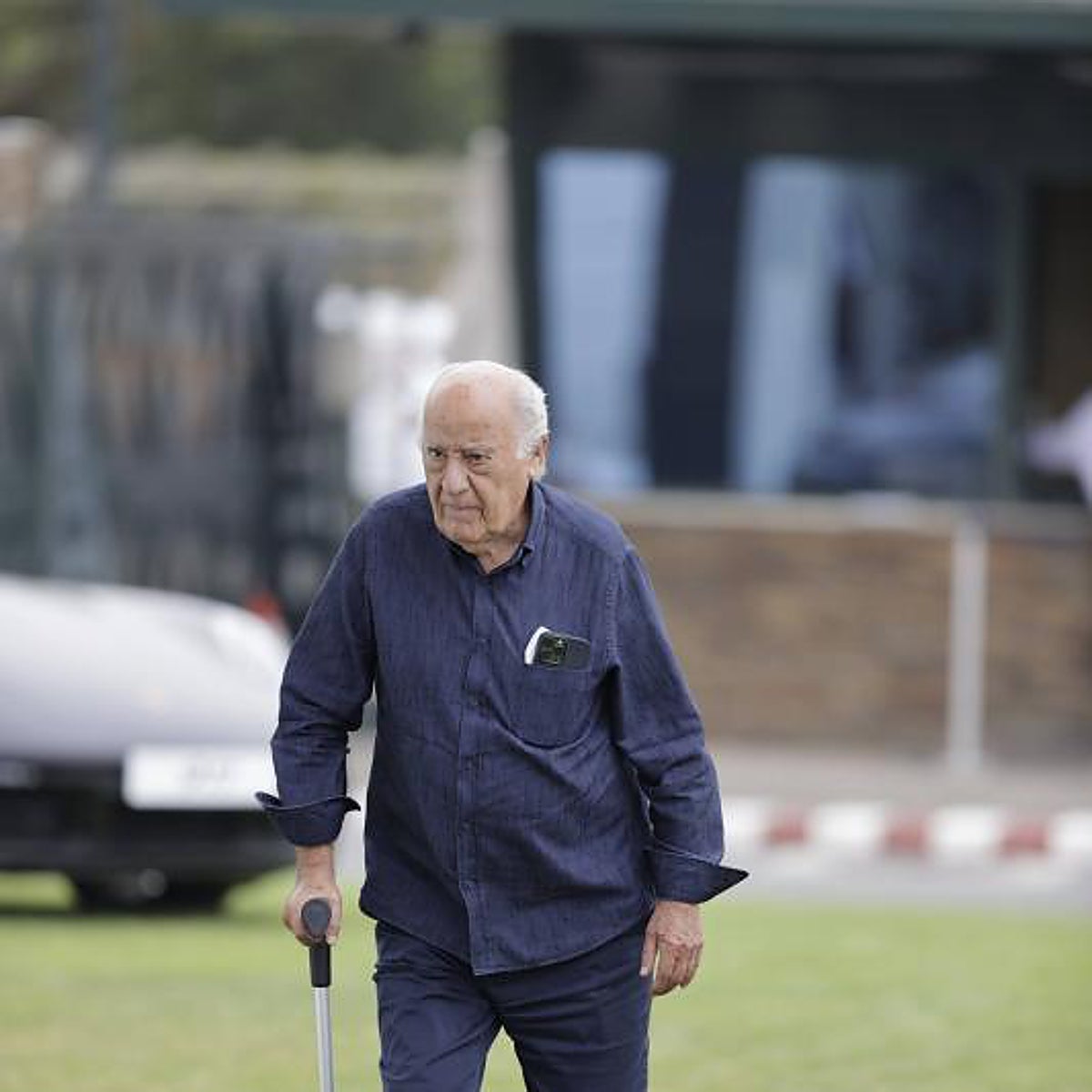 Amancio Ortega compra el 5% de la filial de renovables de Enagás