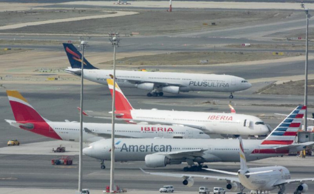 Aviones en el aeropuerto de Madrid Barajas