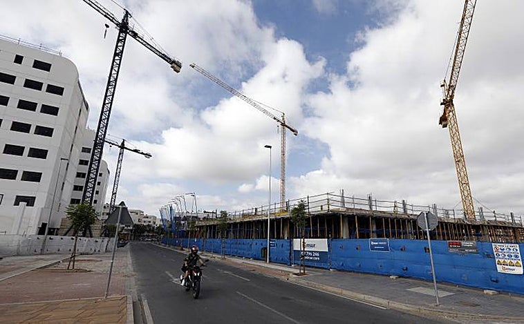 La banca negocia congelar la subida de las hipotecas para evitar el impacto del euríbor