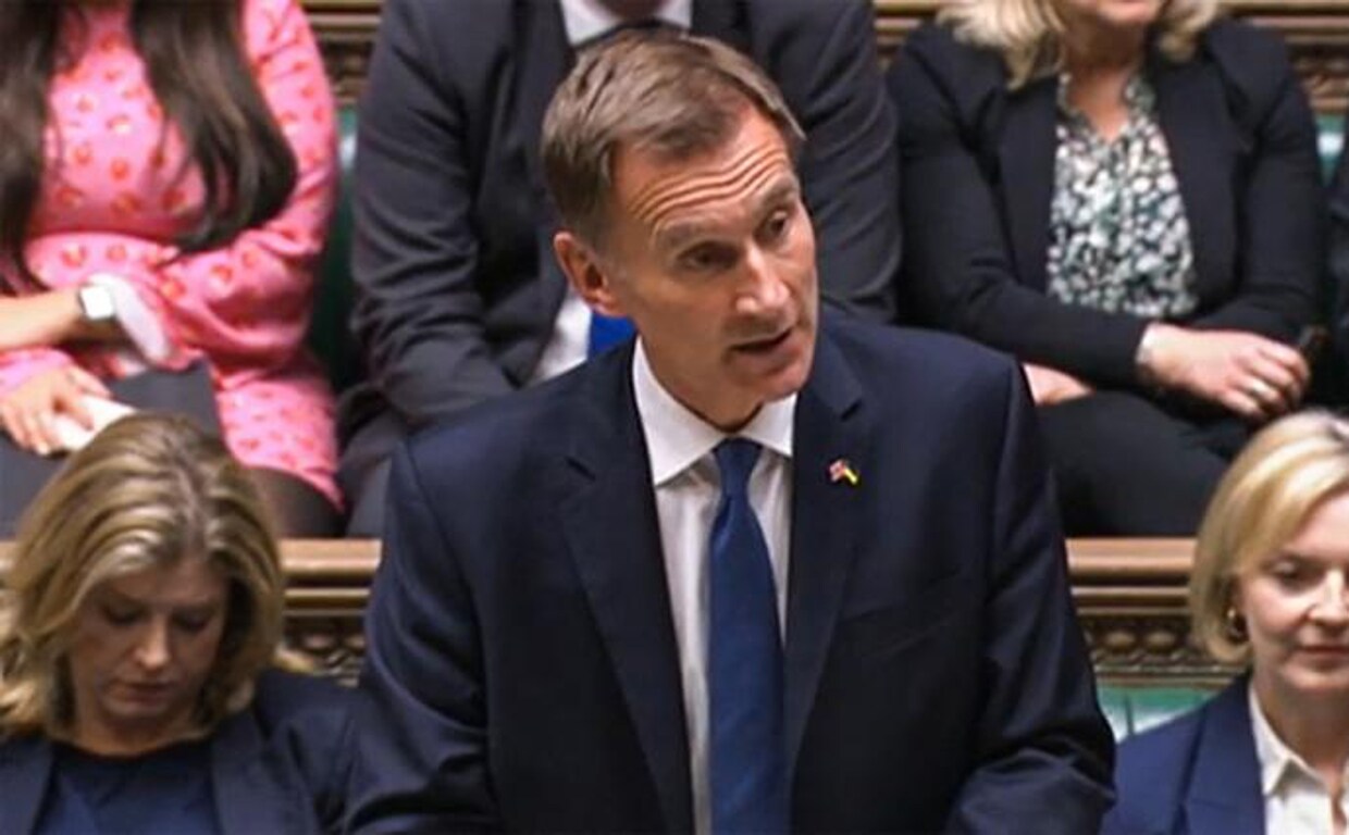 New UK finance minister backs down on Truss tax plan