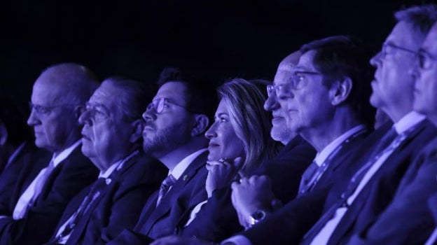 Imagen de diferentes dirigentes políticos en el 6º Acto por el Corredor del Mediterráneo