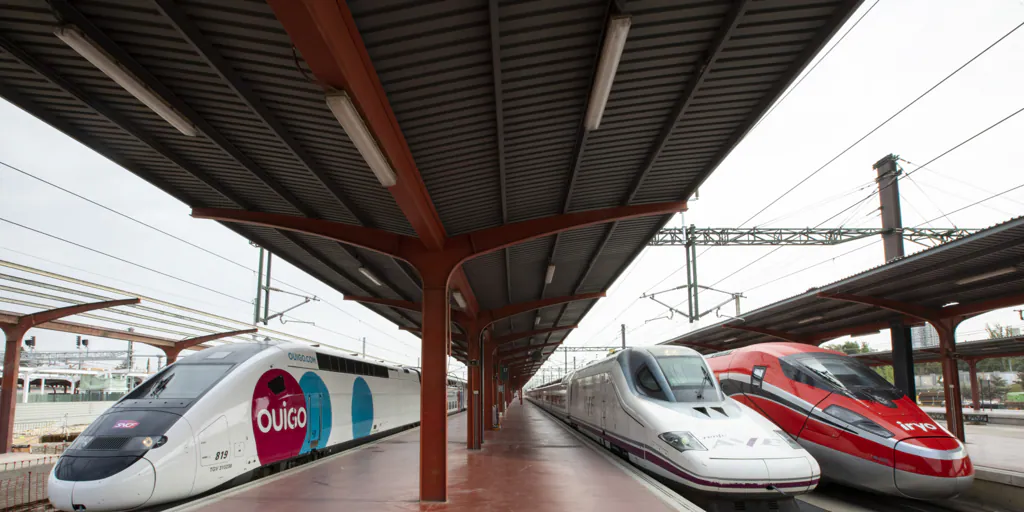 Con cuanta antelacion se puede comprar un billete de renfe