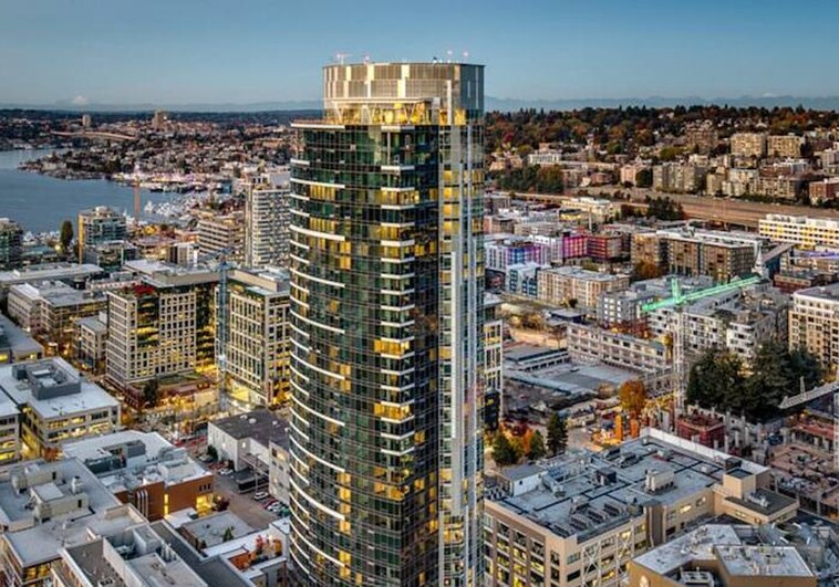 Amancio Ortega adquiere un rascacielos de pisos de lujo en Seattle por 305 millones de euros