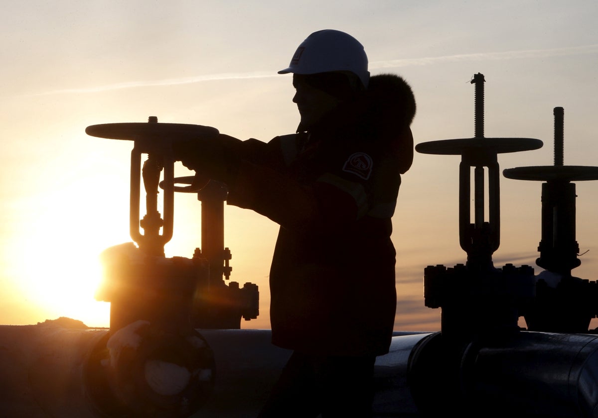 Trabajador de Lukoil en Siberia (Rusia)