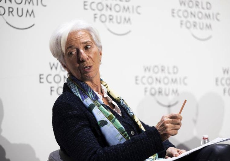 Lagarde asegura en Davos que mantendrá la lucha contra la inflación