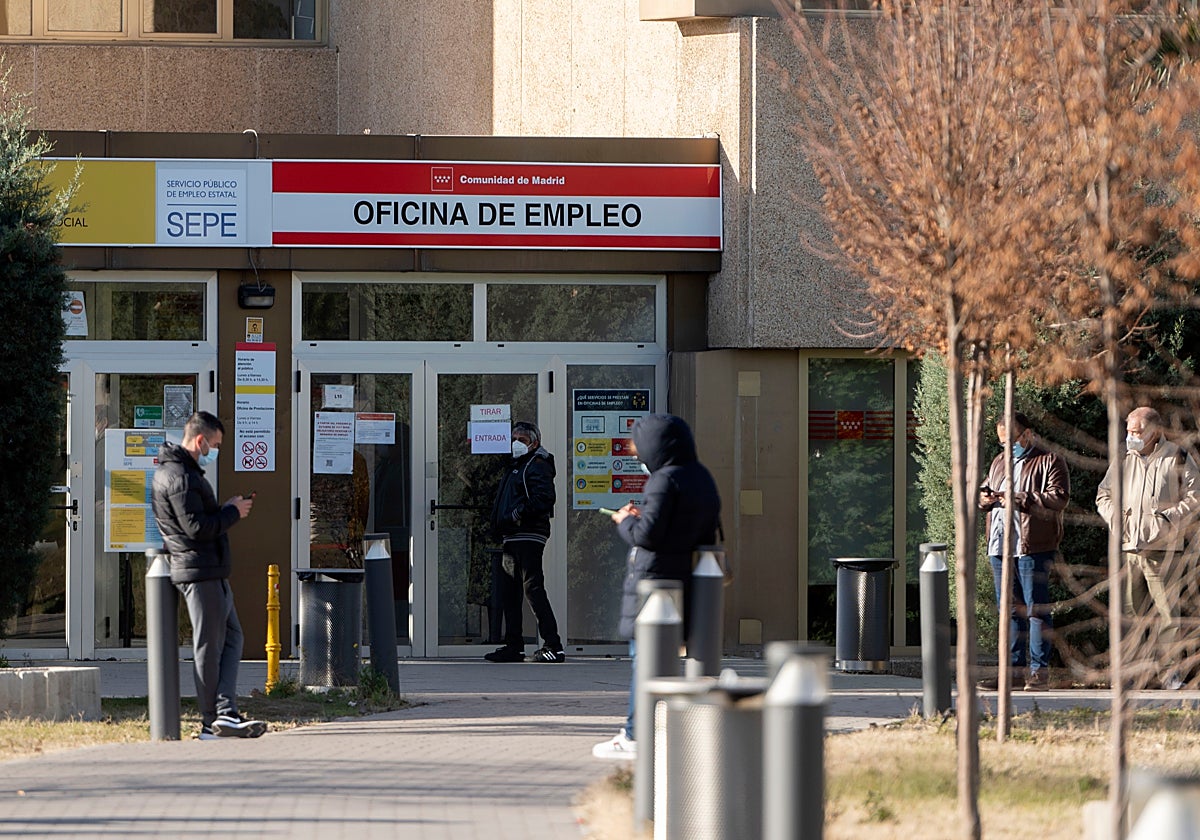 Oficina de empleo en Moratalaz (Madrid)