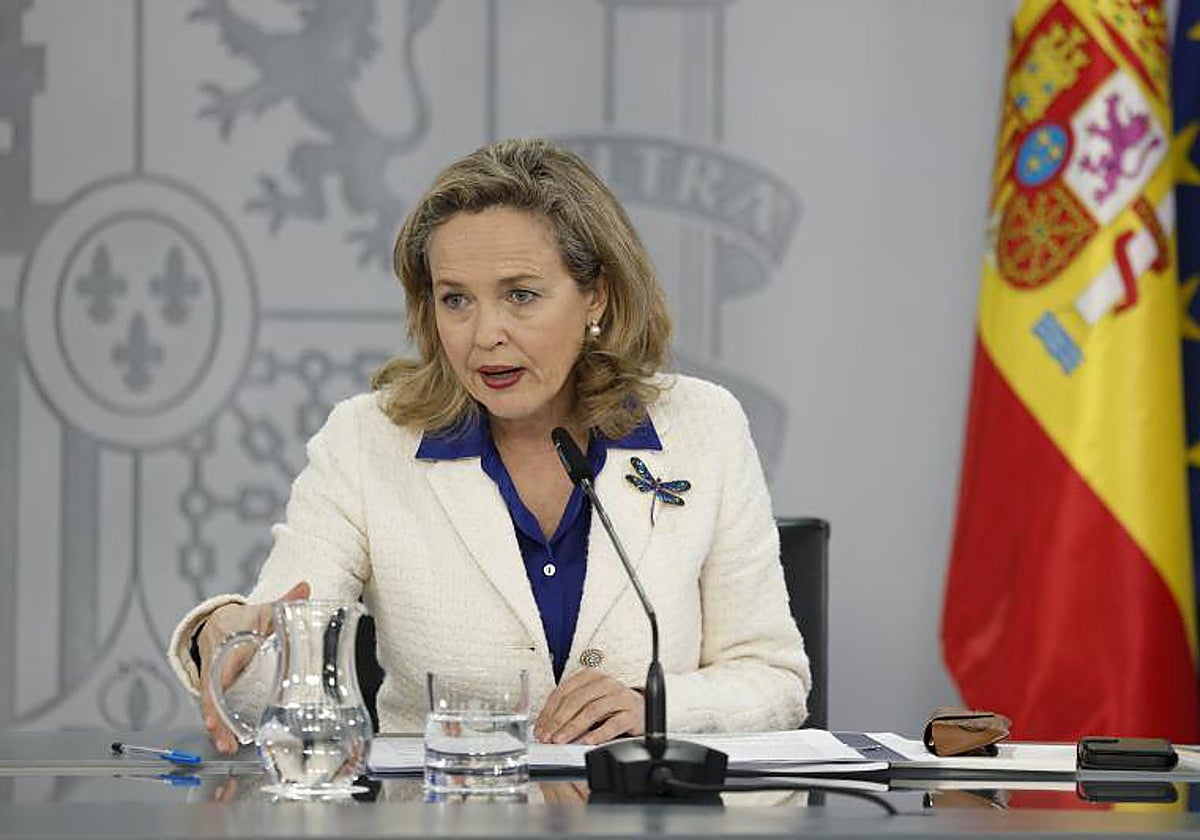 La Eurocámara lanza un duro reproche a Calviño por sus trabas a la misión de control presupuestario