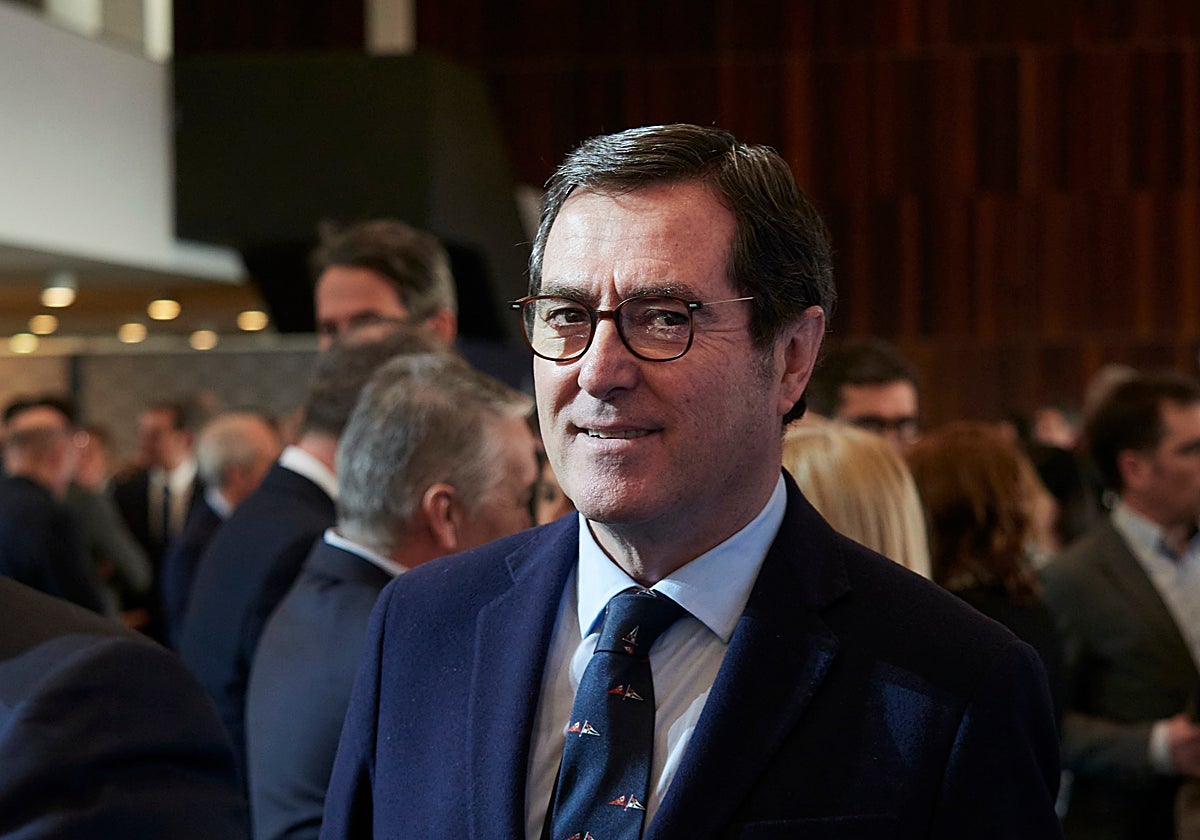 El presidente de la CEOE, Antonio Garamendi
