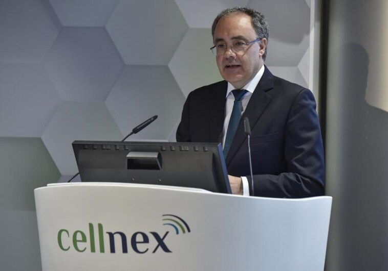 Cellnex aumenta sus ingresos un 38% pero pierde 297 millones en 2022