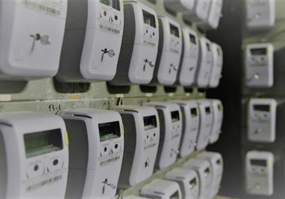 Contadores de luz en un edificio de viviendas