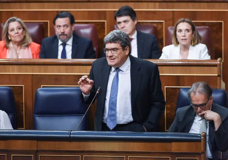 El ministro de Inclusión, Seguridad Social y Migraciones, José Luis Escrivá