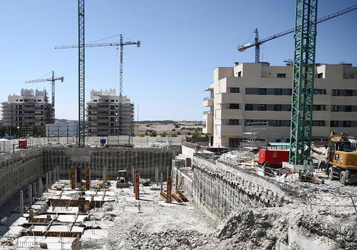 Edificios en construcción en la capital de España