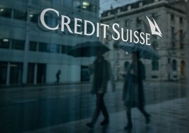 UBS planea retrasar sus resultados trimestrales para digerir antes al caído Credit Suisse