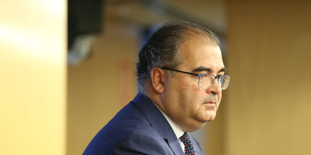 Ángel Ron pide archivar la causa contra él por la caída del Popular y apunta contra Saracho