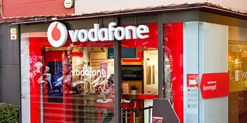 Vodafone España reduce la caída de sus ingresos hasta los 965 millones de euros, un 2,3% menos