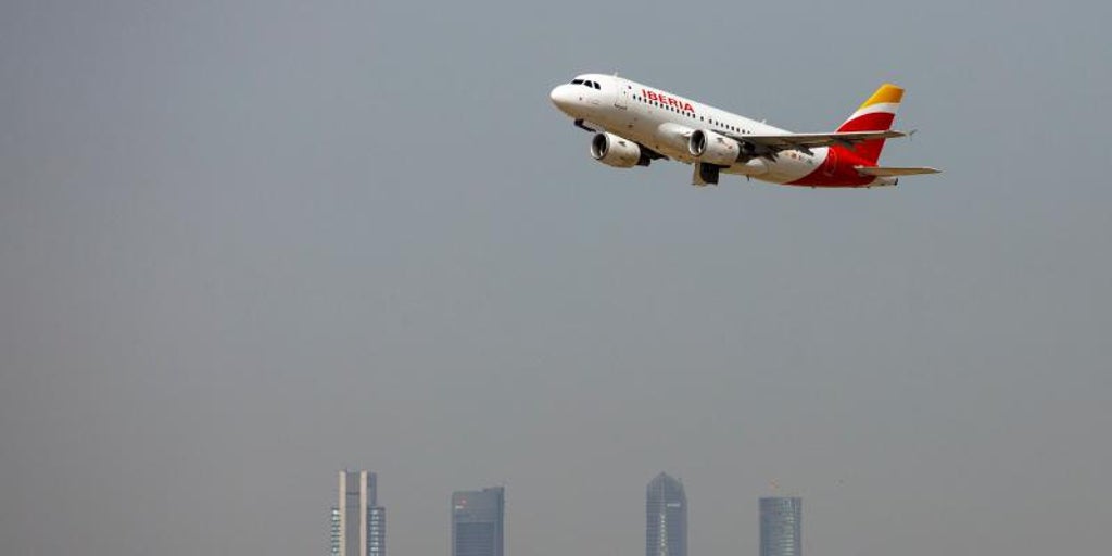 Iberia conversa ya con otras aerolíneas para ceder rutas y convencer a Bruselas de la fusión con Air Europa