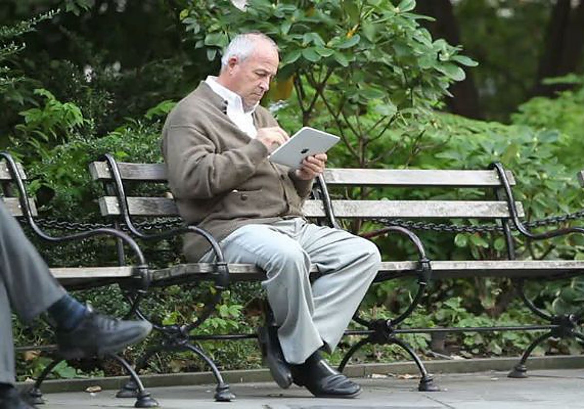 A la caza del &#039;comprador&#039; sénior: los mayores de 65 superan en un 32% a los jóvenes en renta