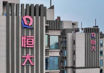 La detención de personal de Evergrande agrava la crisis inmobiliaria en China