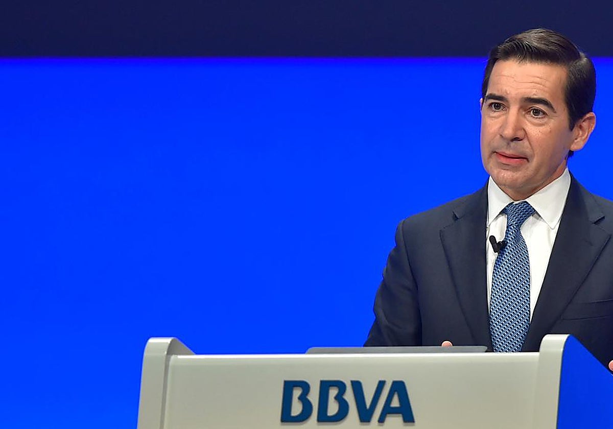 El juez del caso Villarejo cita como testigo a Carlos Torres, presidente del BBVA