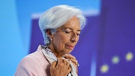 Christine Lagarde avisa de que los tipos de interés altos van para largo
