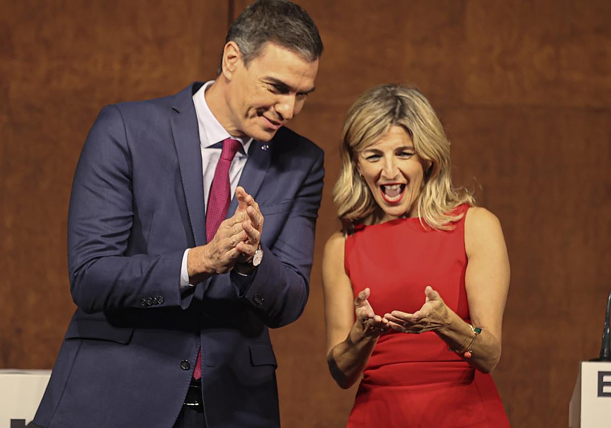 Pedro Sánchez, presidente del Gobierno en funciones, y Yolanda Díaz, vicepresidenta segunda en funciones