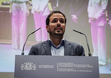 El exministro Garzón ordenó investigar hipotecas antiguas de Caixabank