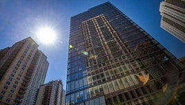 Amancio Ortega engrosa su cartera inmobiliaria de 18.000 millones de euros con la compra de un edificio en Chicago