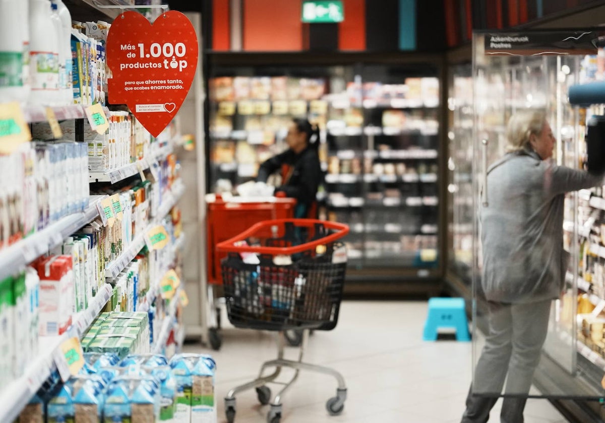 El interior de un supermercado