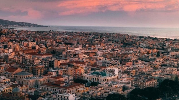 Lugares que regalan casas, ceden terrenos o te pagan el alquiler por vivir allí