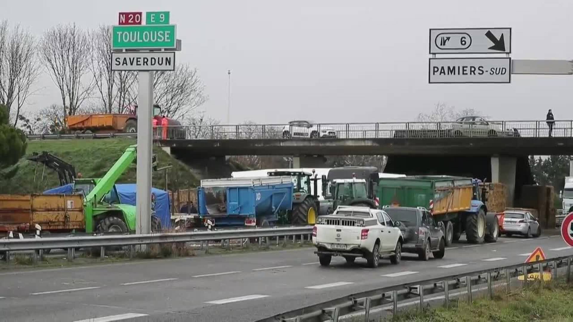 Muere una mujer tras ser atropellada en las protestas de los agricultores franceses en Pamiers