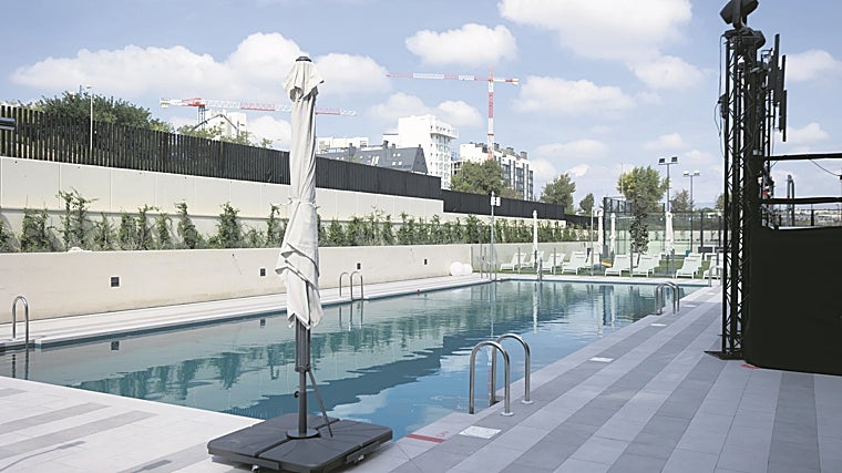 Las zonas comunes de un edificio gestionado por Greystar (Be Casa) en Valdebebas